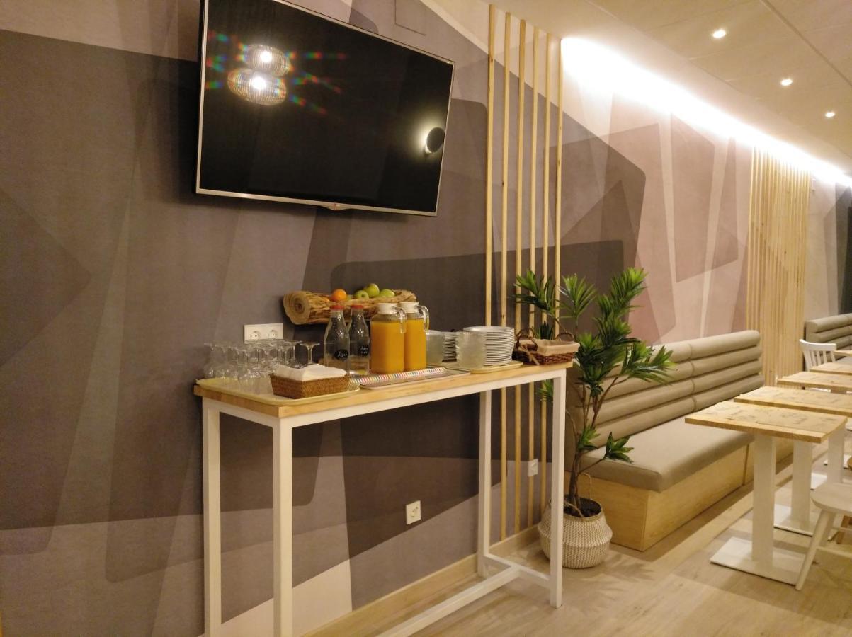 Ok Hotel La Basilica Venta de Baños エクステリア 写真